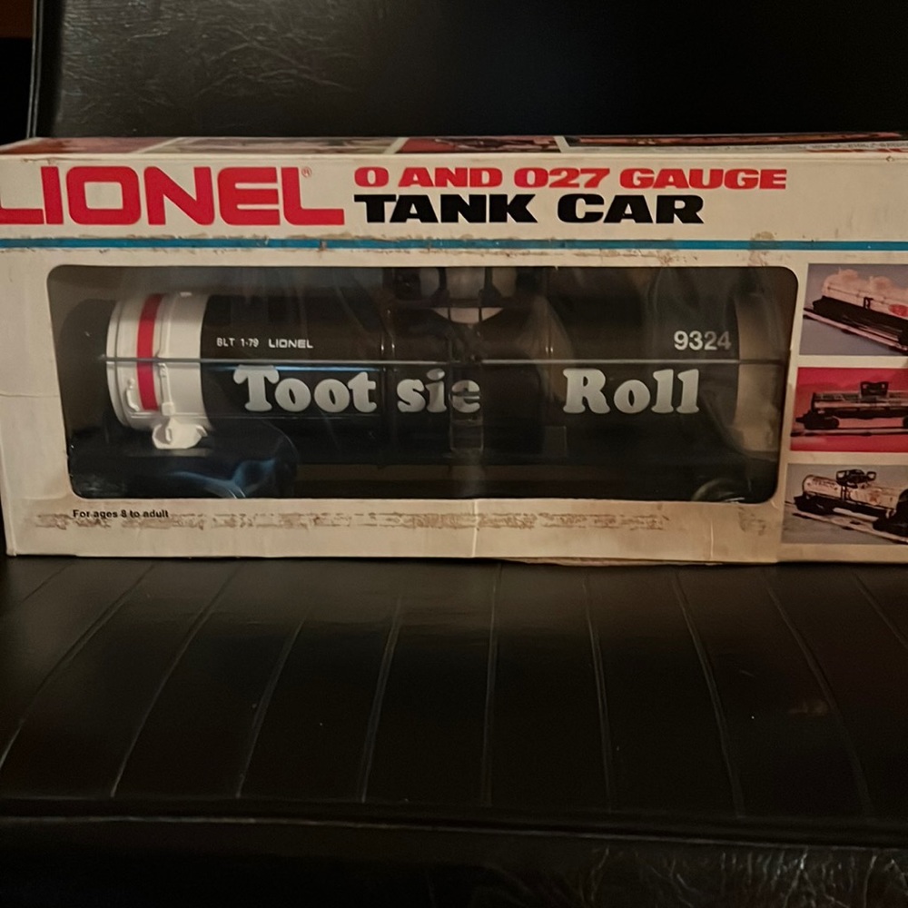 Lionel collector train